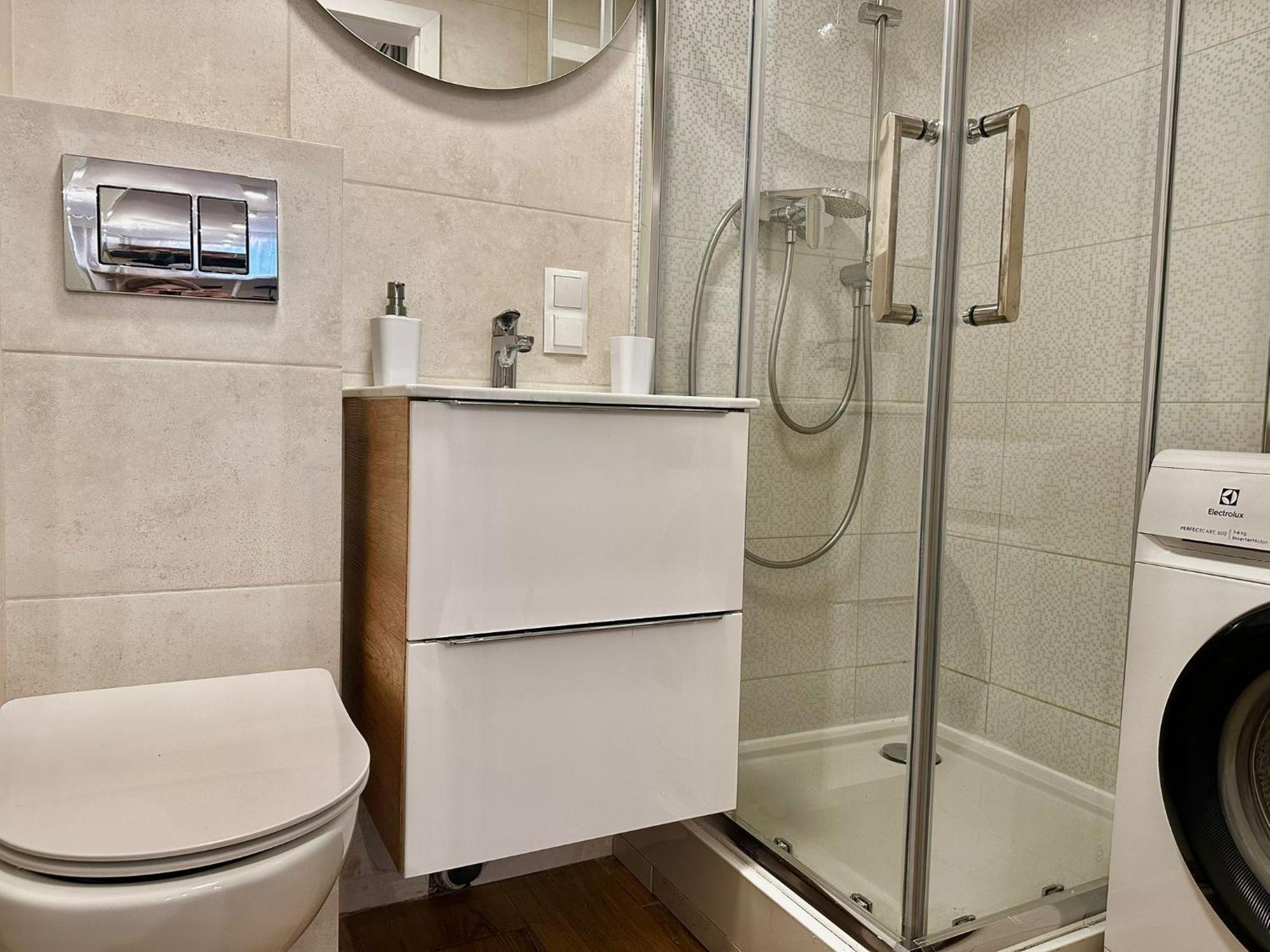 Chmielna 106 - Free Parking - Duzy Balkon Apartment Варшава Екстериор снимка