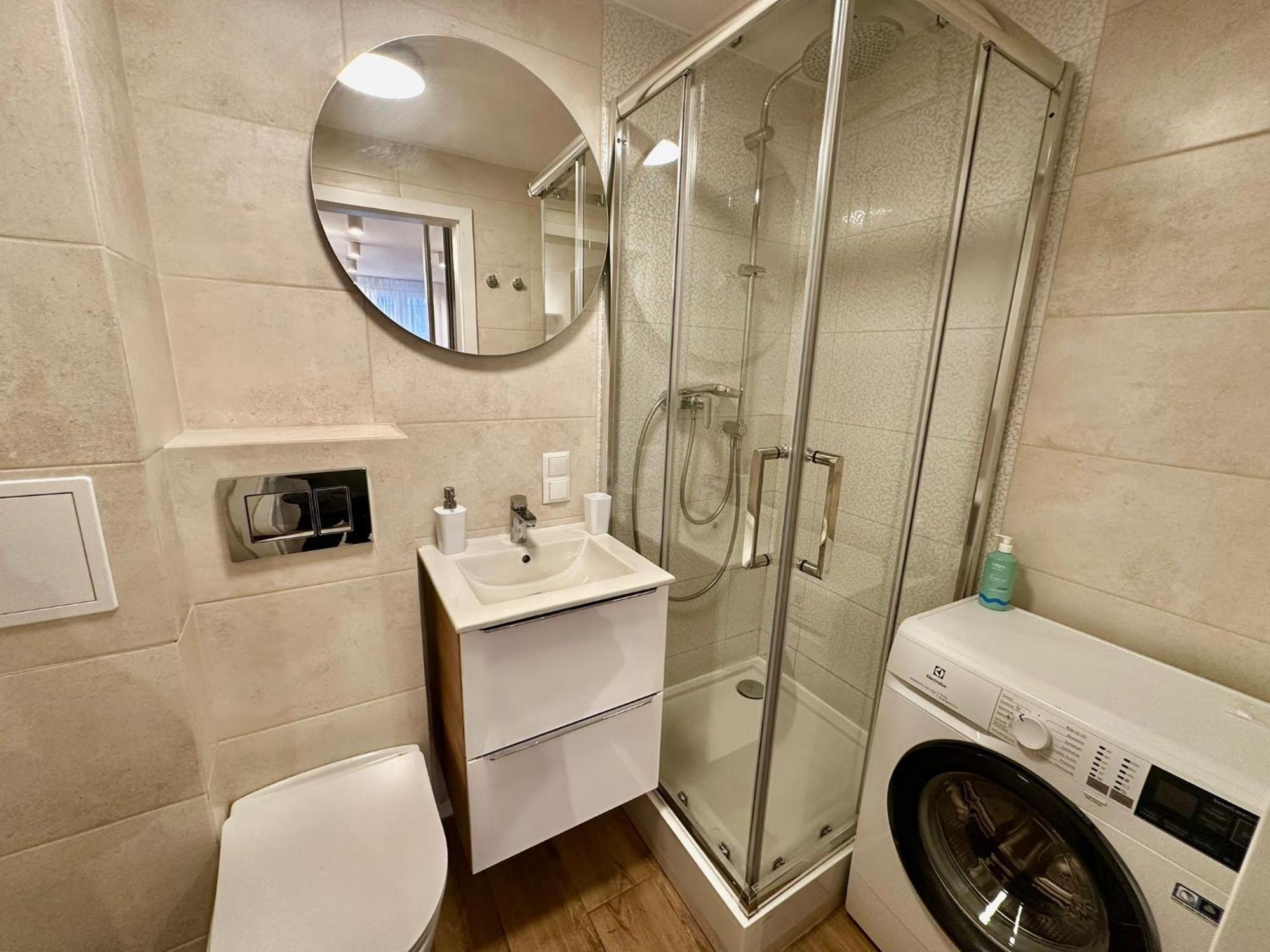 Chmielna 106 - Free Parking - Duzy Balkon Apartment Варшава Екстериор снимка